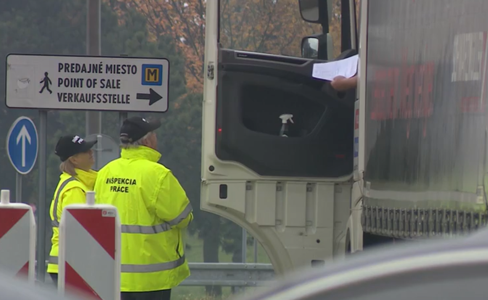 Policajné kontroly kamiónov 9