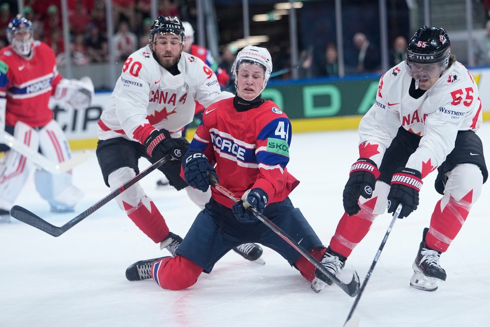 Switzerland_World_Championship_Ice_Hockey387294220558