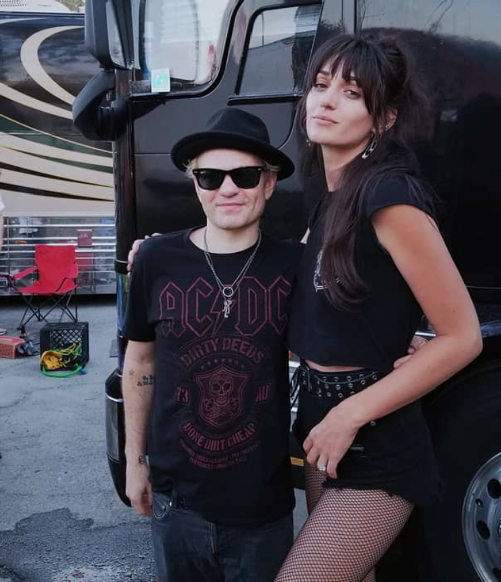 Deryck Whibley alias Bizzy D.