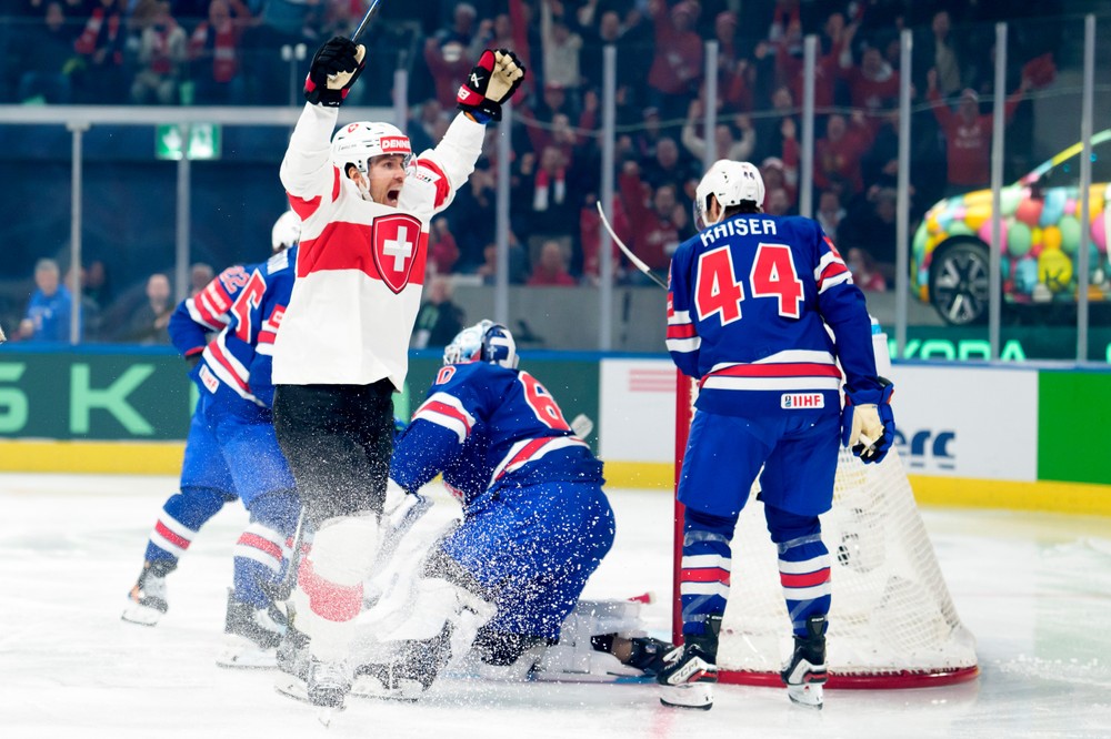 Switzerland_World_Championship_Ice_Hockey342948216256