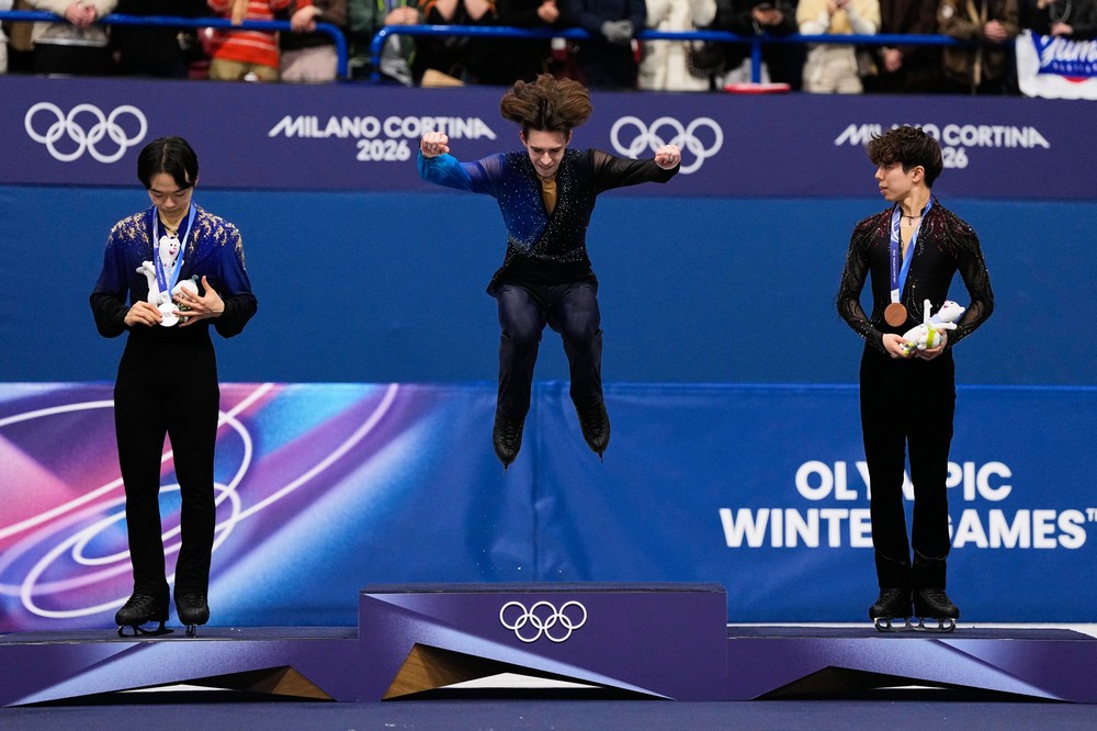 Milan_Cortina_Olympics_Figure_Skating079619