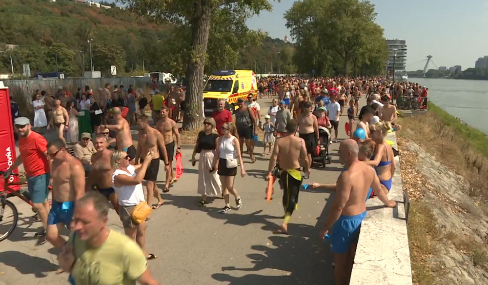 Senecké jazerá a Dunaj ožili plaveckým podujatím