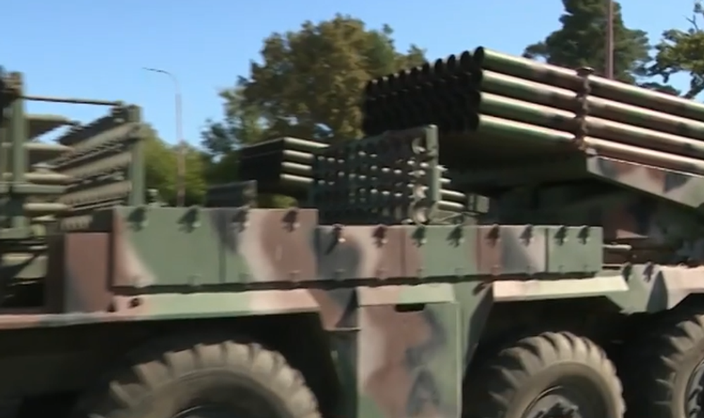 Ozbrojené sily SR ukázali našu palebnú silu aj zahraničným partnerom