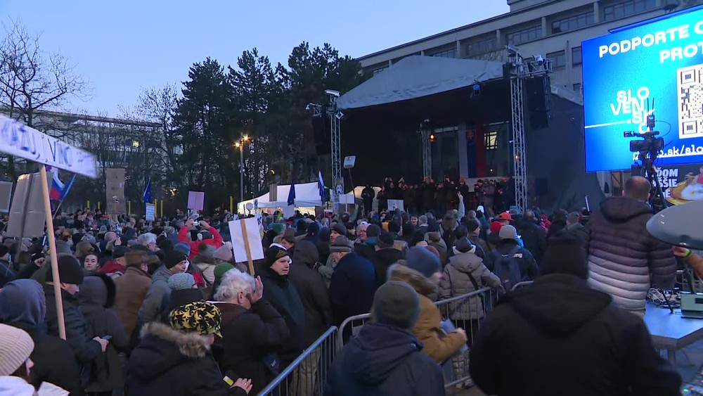 [multi] protest_BA 2453