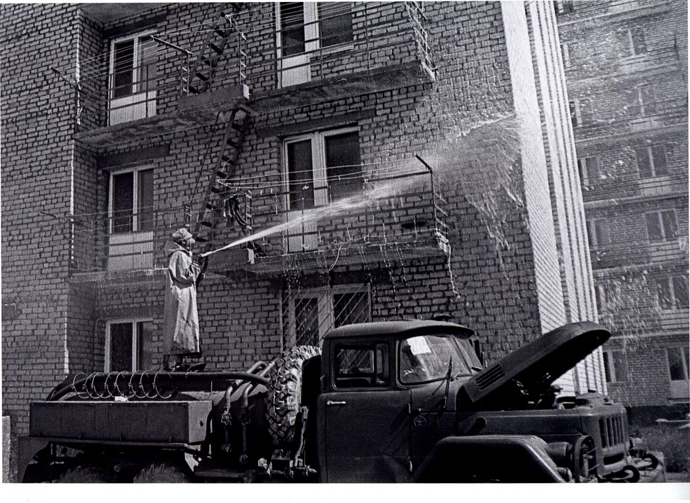 Máj - jún 1986 - Dekontaminácia budov v Pripjati