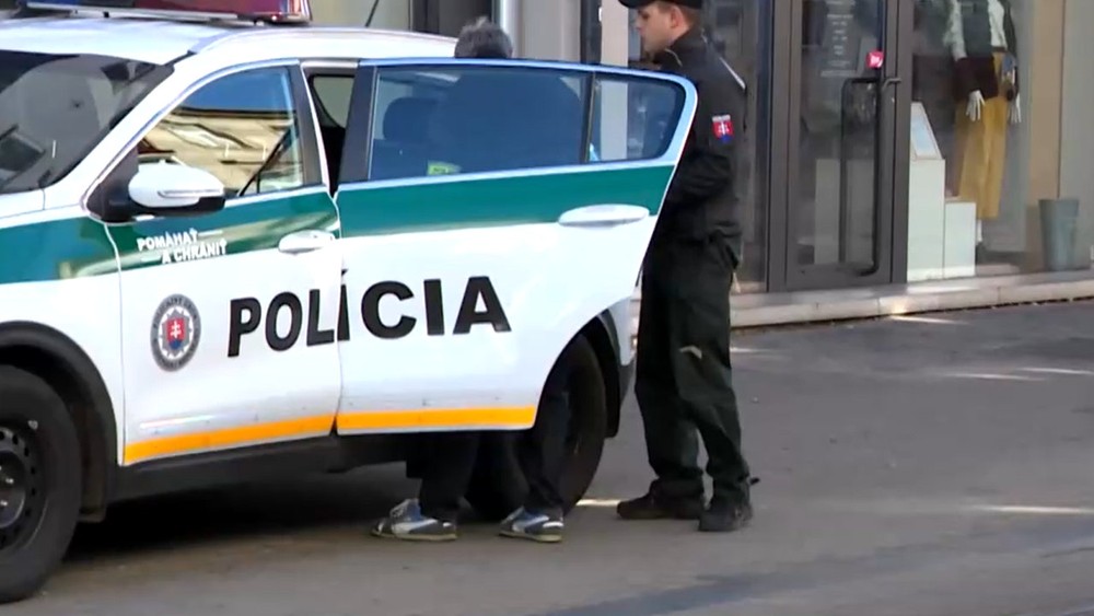 Strelcom bol 30-ročný Tomáš.