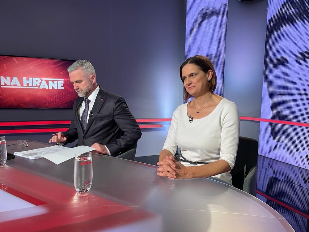 4215d4ab-c164-4324-8afe-e3ff24b1bd81