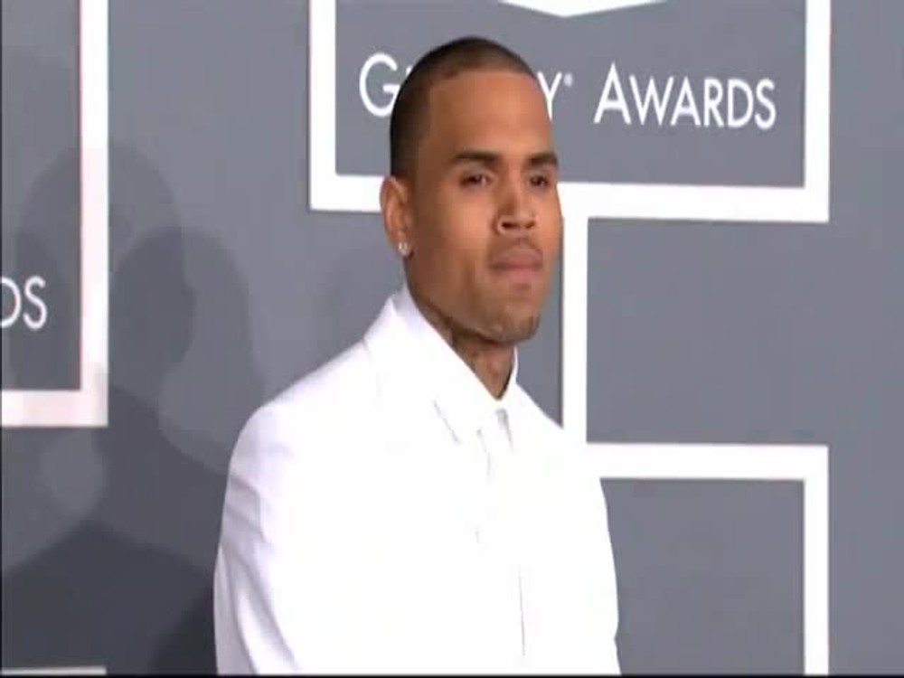 Chris Brown si vydýchol! Zrušili mu podmienku