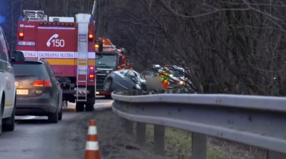 Pri tragickej nehode prišiel o život poslanec obecného zastupiteľstva, po zrážke s kamiónom bol na mieste mŕtvy