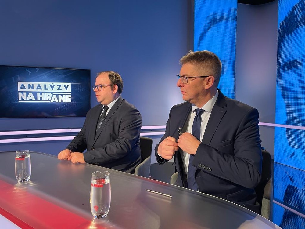 525d387f-37bb-41e2-9873-3098b94b64f1