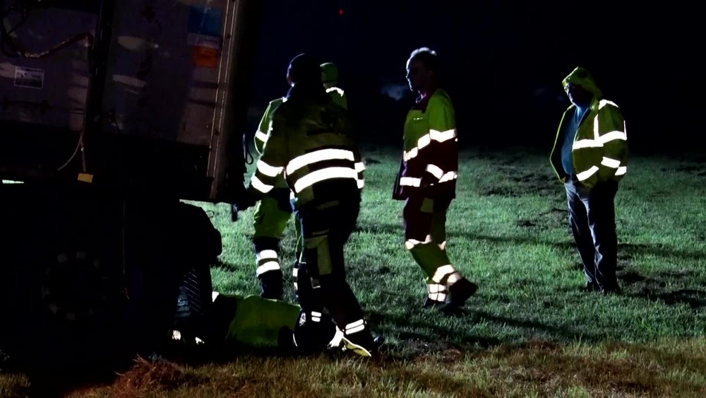 [multi] Kamiony nehoda 9491