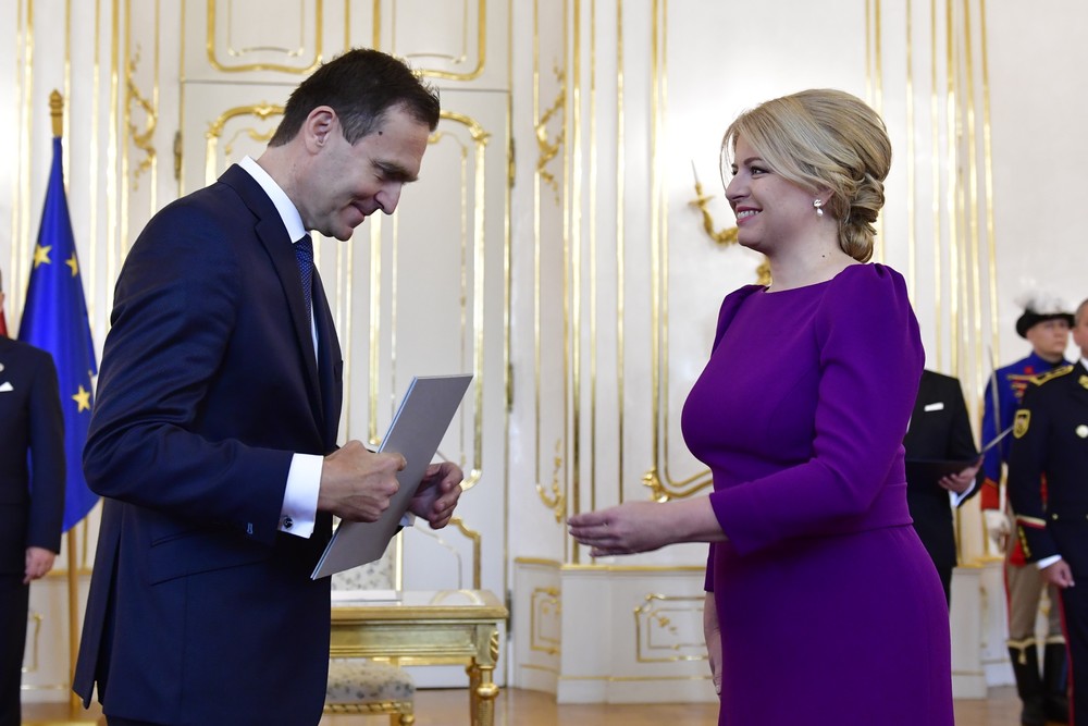 Prezidentka vymenovala vládu odborníkov