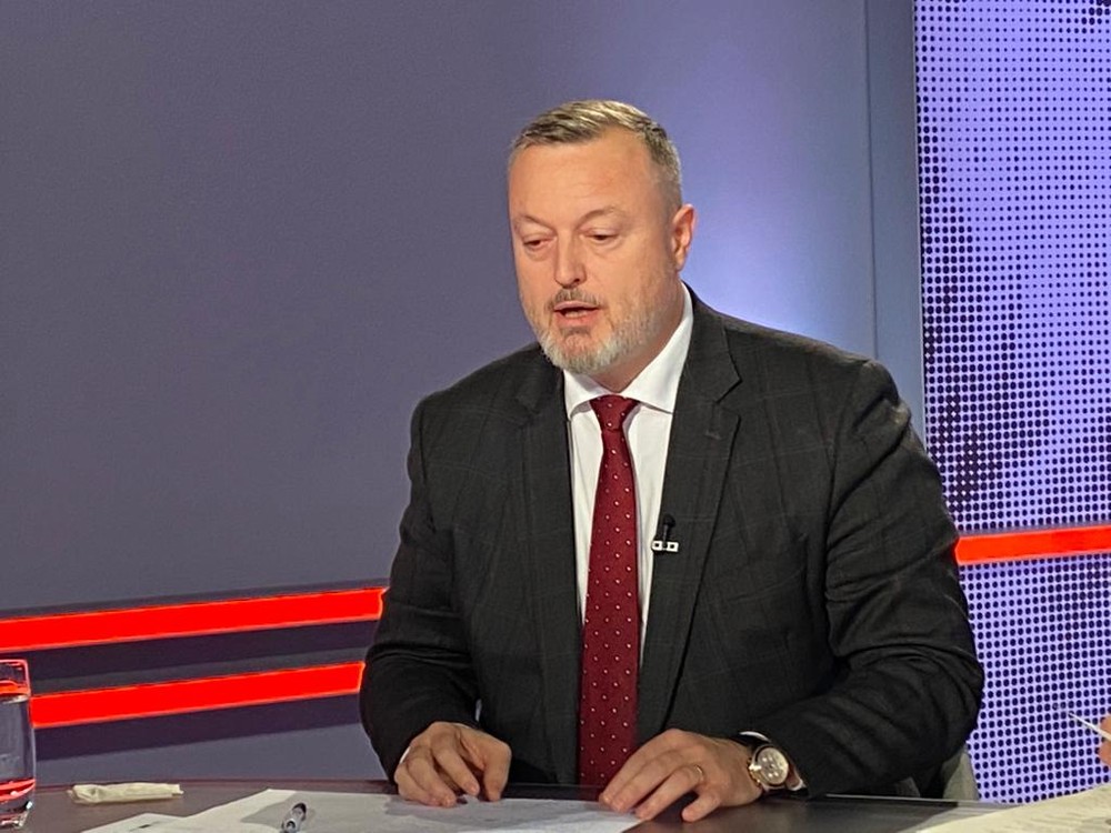 ddd7b3ac-004d-4051-add2-55f1378007f7