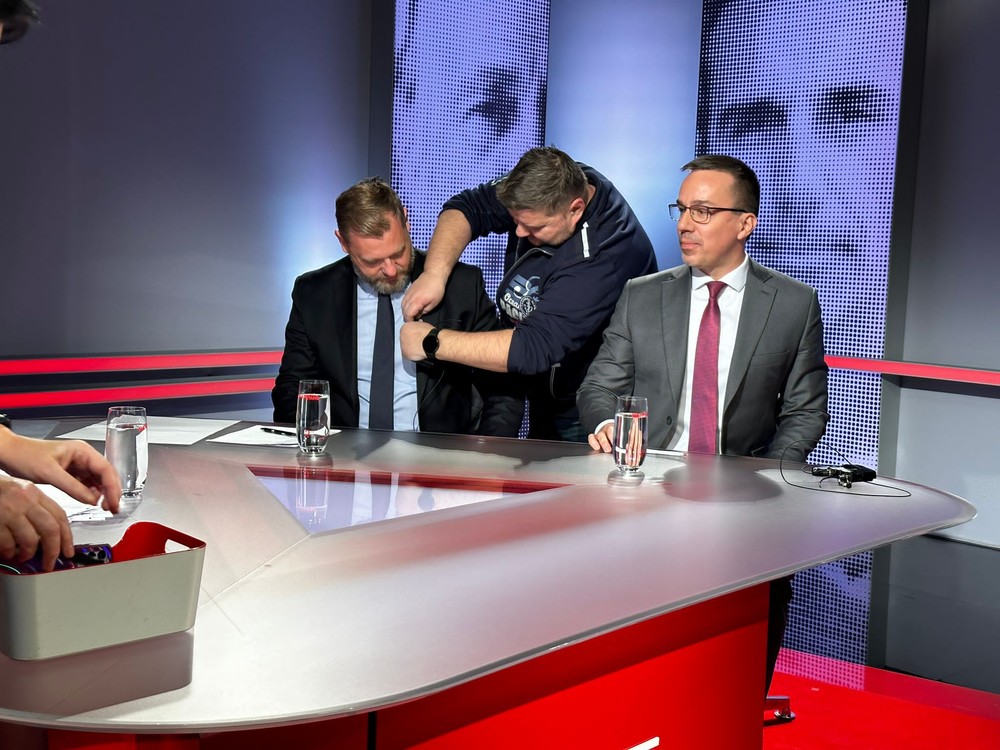 dc53e367-ee6e-4f9c-8170-068bd5786b60