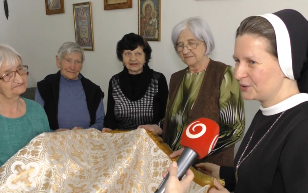 Veľká noc v domove dôchodcov 4