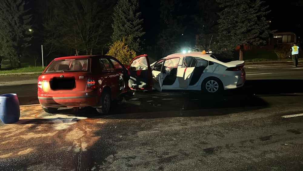 čelná zrážka taxikár SNV (2)