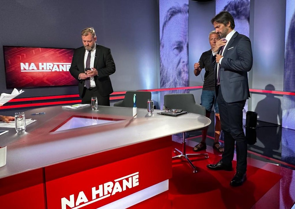 2210fa7a-3696-44fc-8314-5d7513190b7a