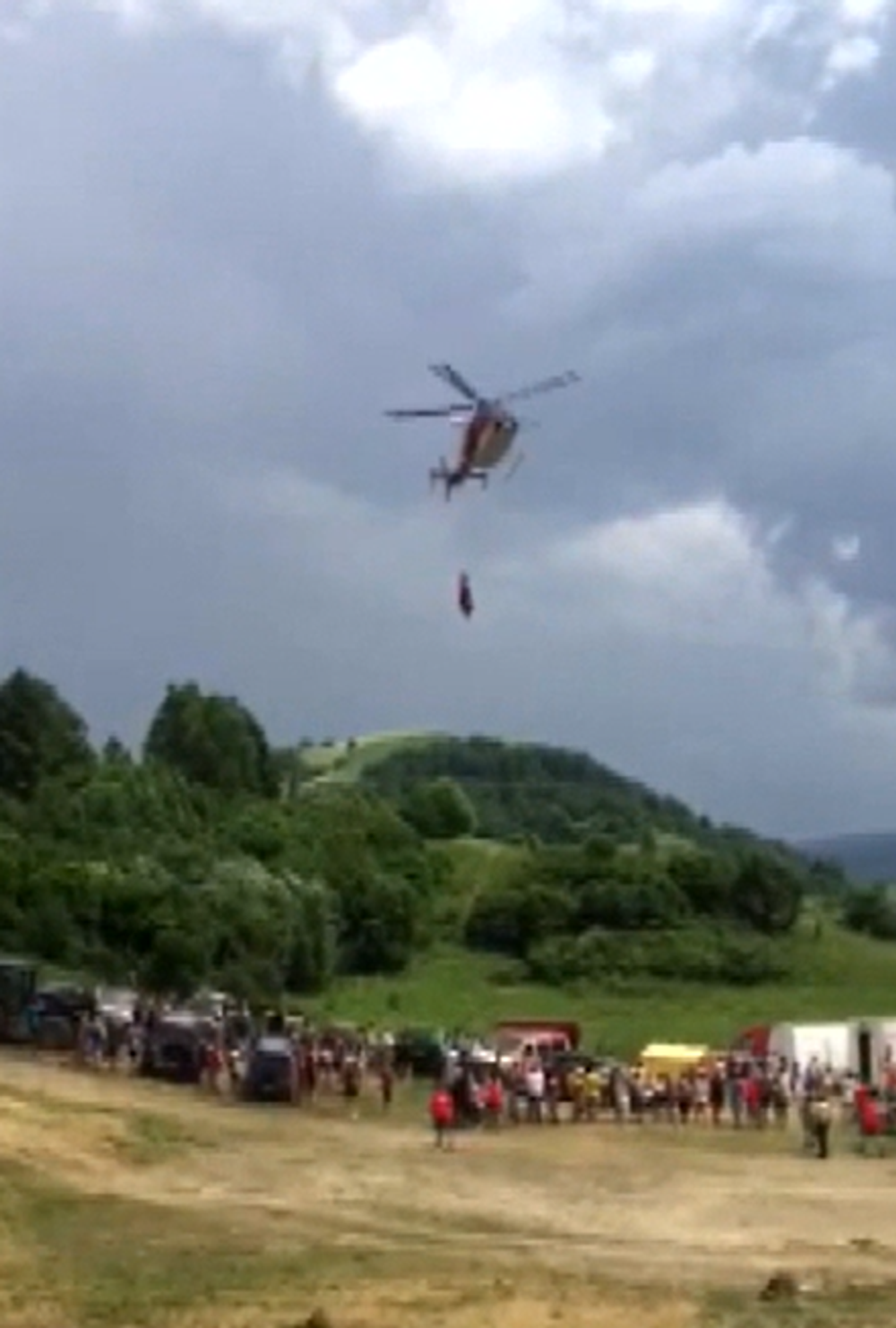 Mladý jazdec nezvládol terén a niekoľkokrát sa prevrátil