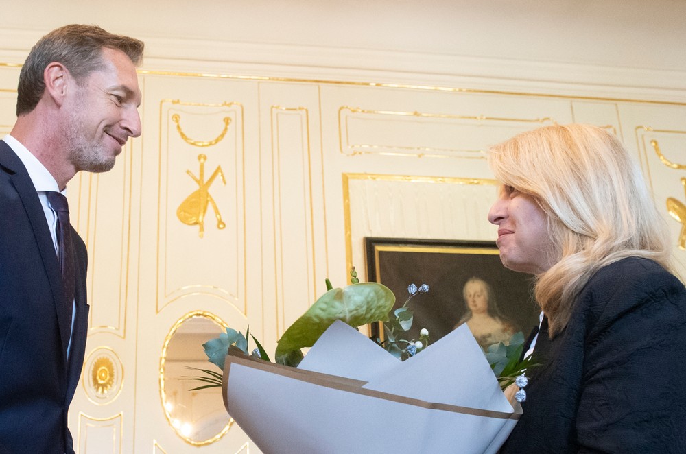 voľbynrsr23 prezidentka Majerský prijatie (7)