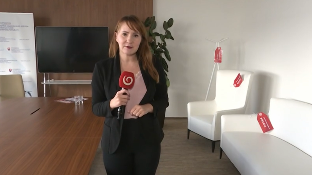 Nábytok z ministerstva investícií, regionálneho rozvoja a informatizácie 2