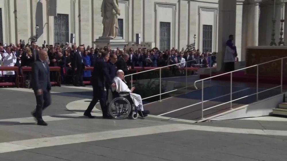 [multi] 040625HED 4938