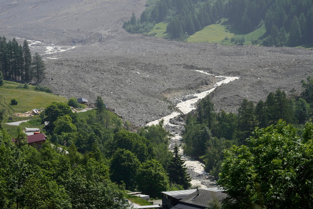 Switzerland_Landslide_33951