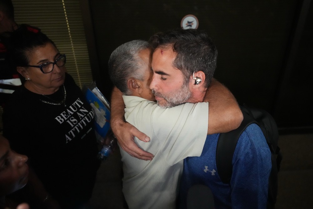 Israel_Mideast_Emergency_Landing716694
