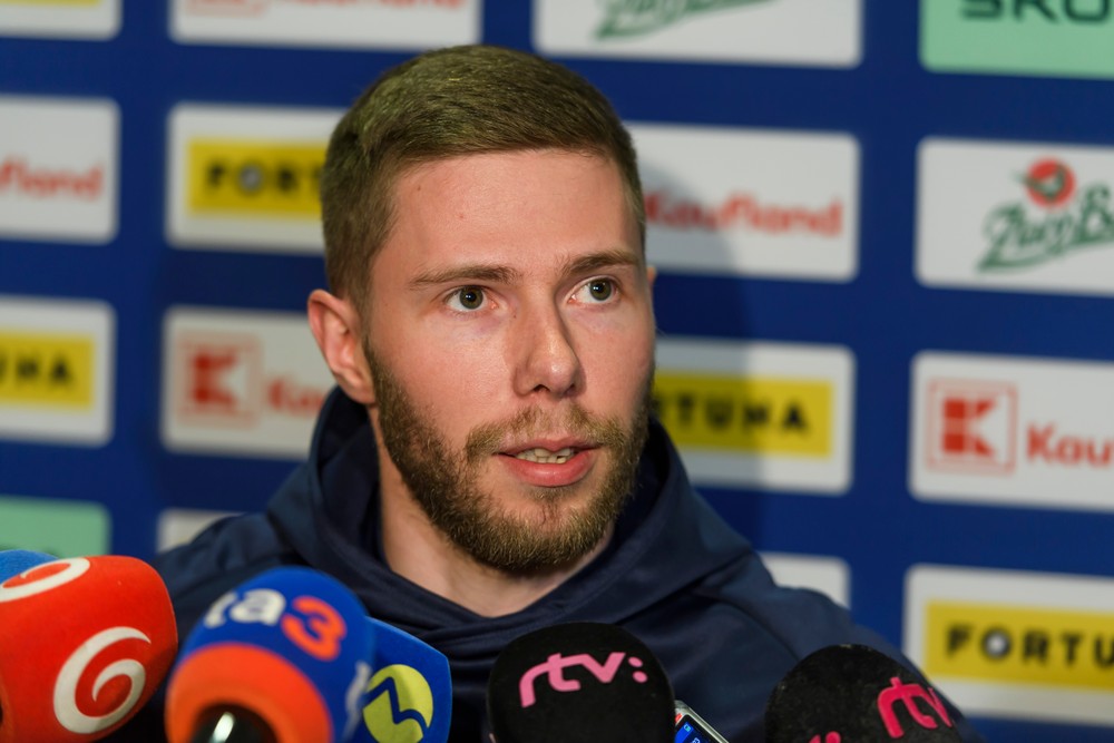 hokejista Matúš Sukeľ