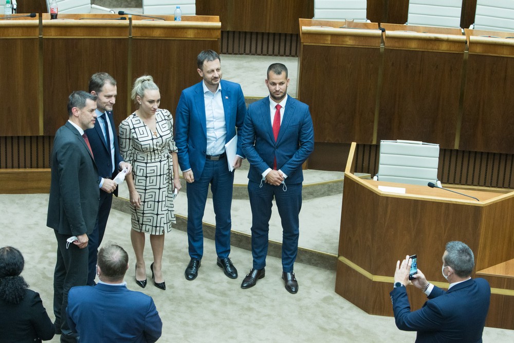 Parlament odvolávali Igora Matoviča