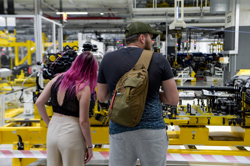 3_03062023_dod_vw963721