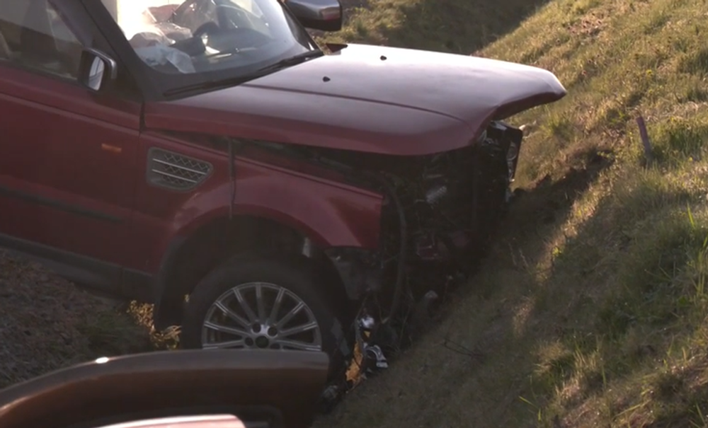 Osobné auto po zrážke pri Vrábľoch