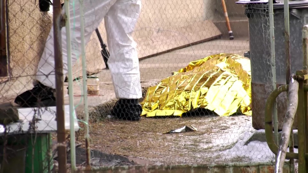 [multi] Mrtvy chlap 11209