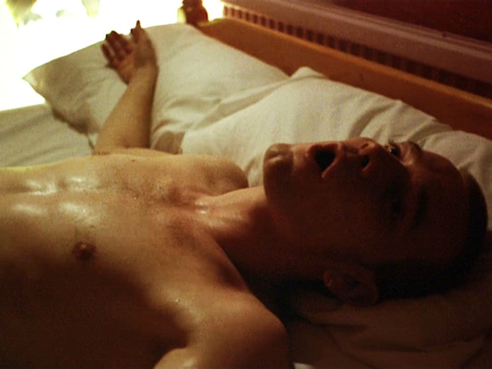 nudes-ewan-mcgregor-02_610