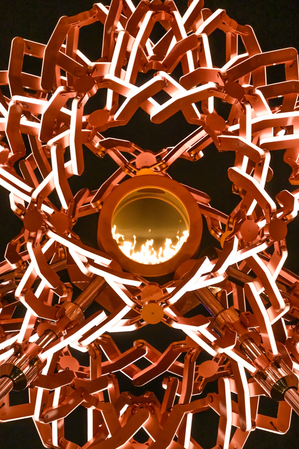 20260702_ZOH_olympijsky_ohen_05191670