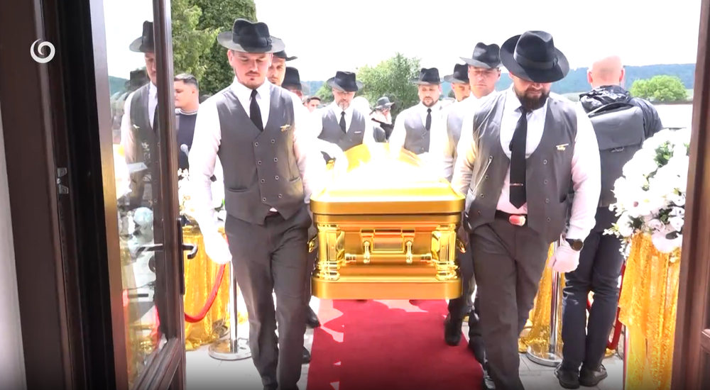 Veľkolepý pohreb pani Emílie