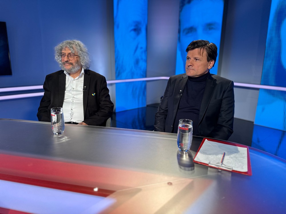 Analýzy Na hrane s Alojzom Hlinom a Grigorijom Mesežnikovom