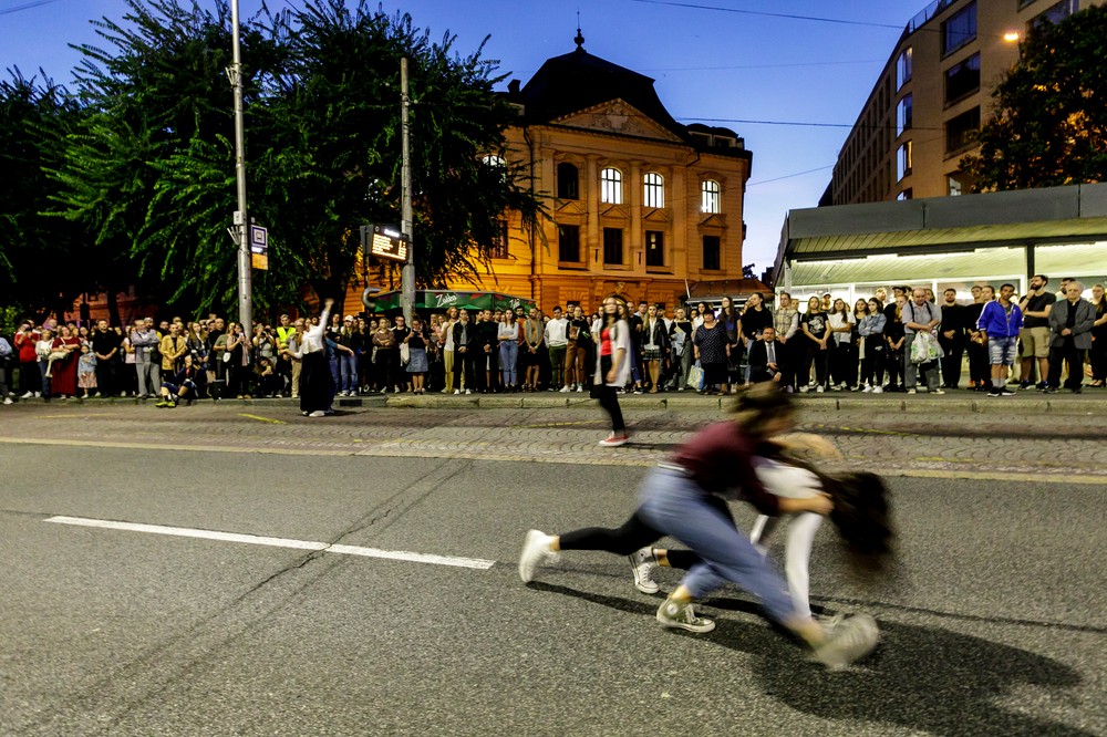 pamiatka obetí nehody na Zochovej (4)