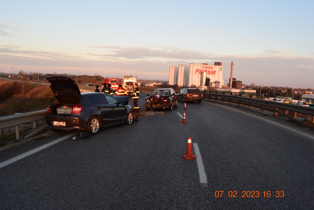 Mladá žena vošla na obchvat aj napriek zákazu