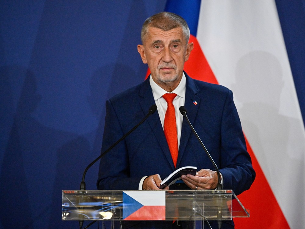 Robert Fico (Slovensko), Péter Magyar (Maďarsko), Donald Tusk (Poľsko) a Andrej Babiš (Česko)