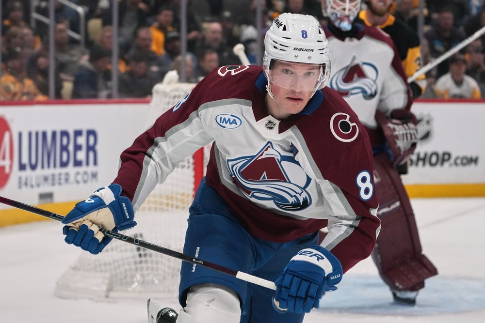 Avalanche_Makar_Hockey618435