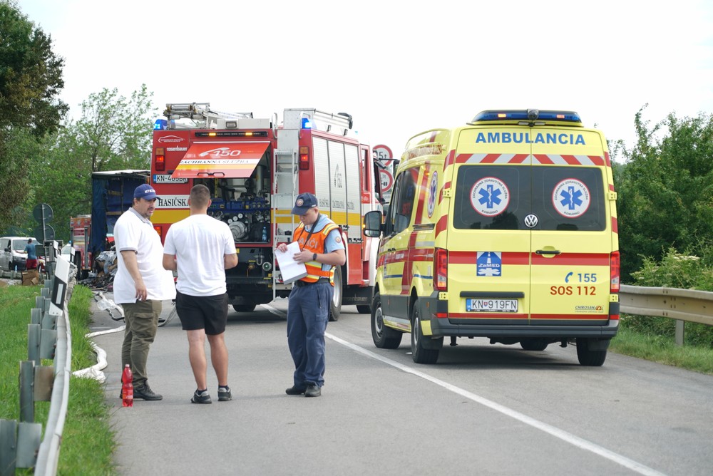20250603_Kolarovo_nehoda_obete07135056