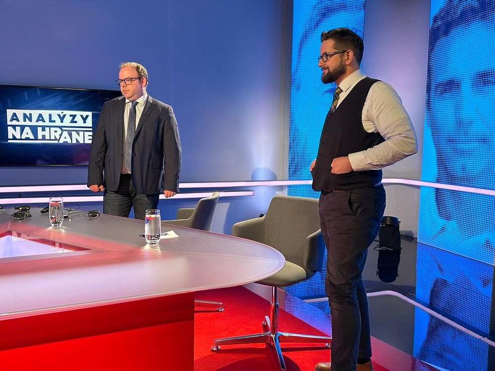 Analýzy Na hrane s Václavom Hříchom a Jozefom Lenčom