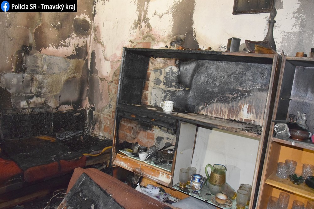 Tragédia pri Piešťanoch: Po požiari našli na posteli mŕtve telo muža 