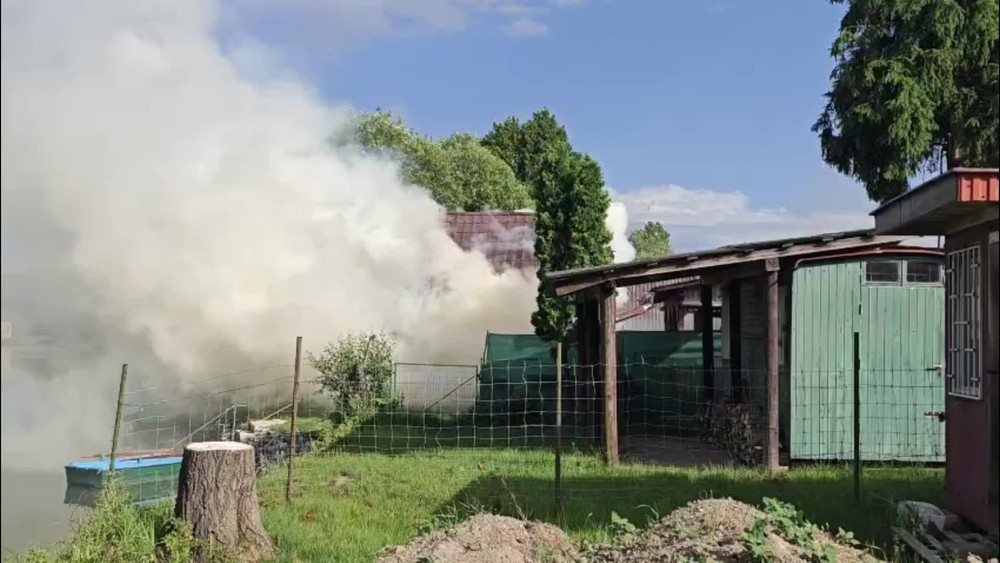 [multi] Požiar chatky vo Veľkej nad Ipľom 4