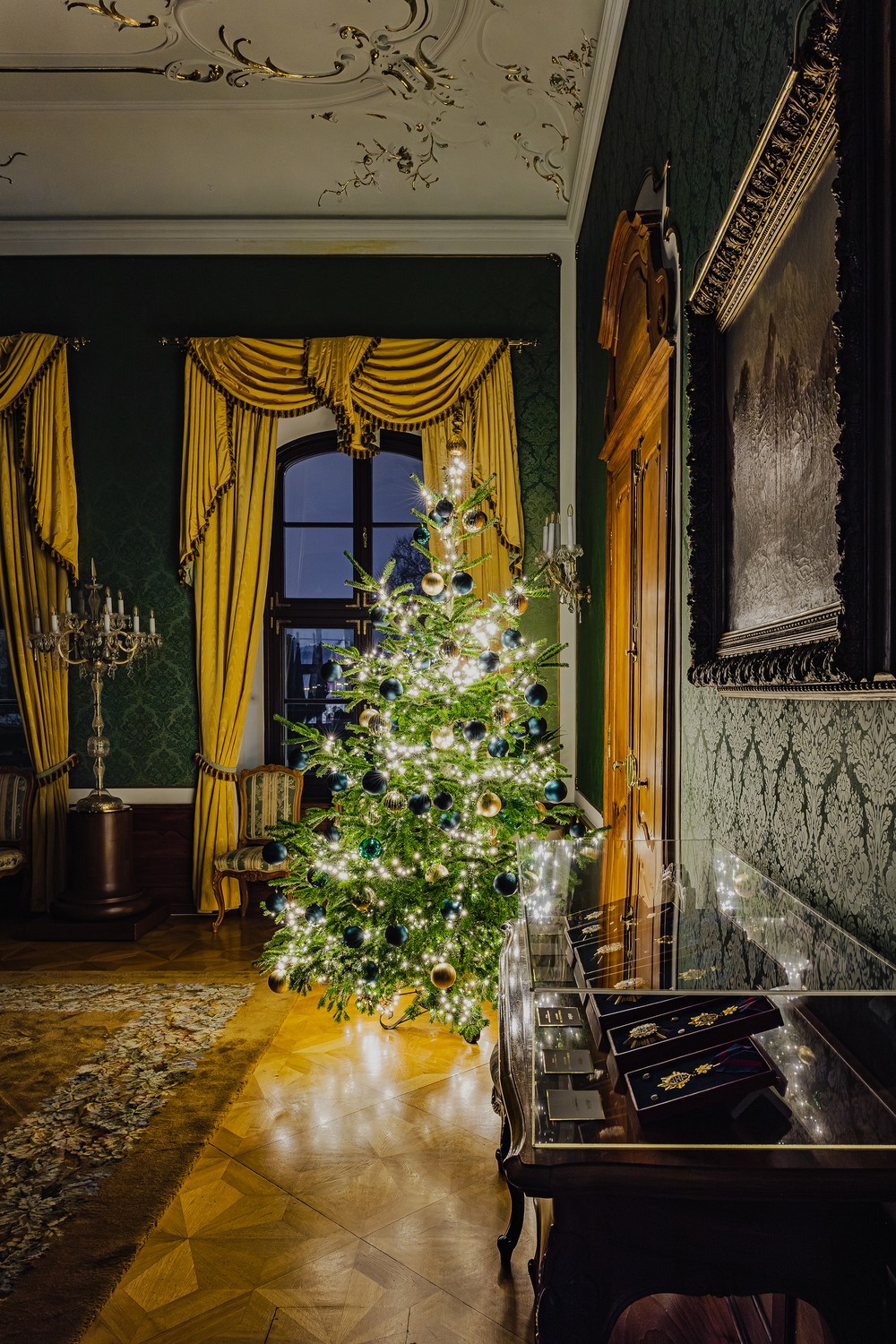 6945377dd7e1b821221678