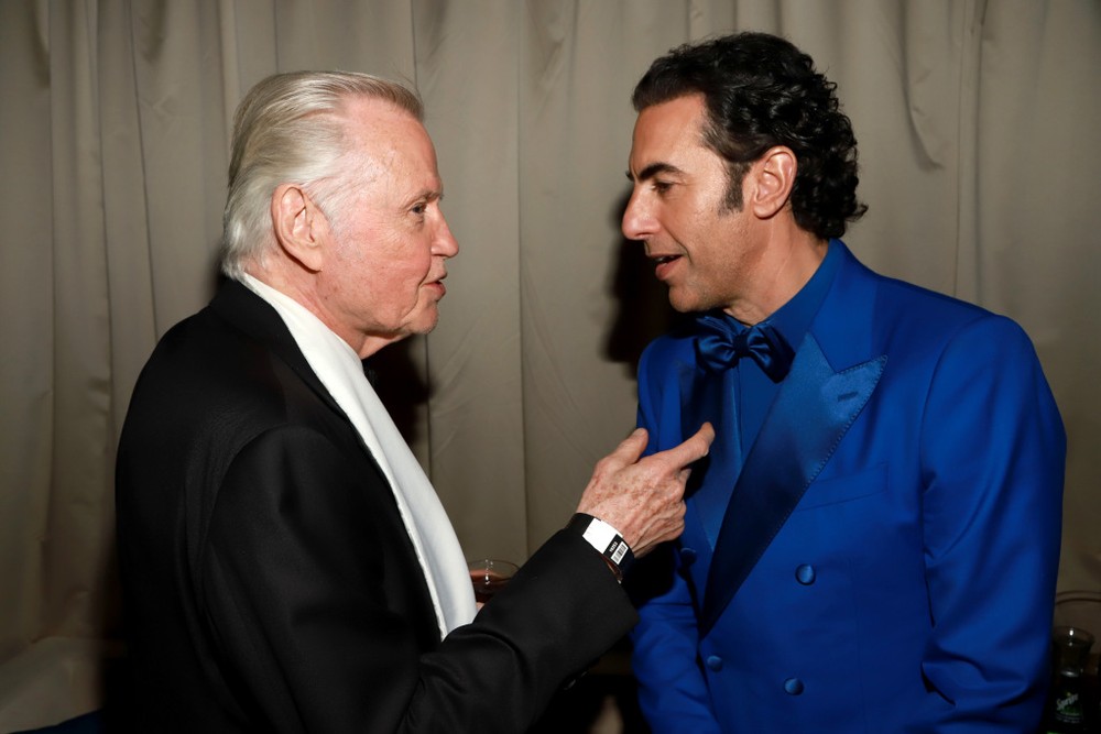 Jon Voight a Sacha Baron Cohen