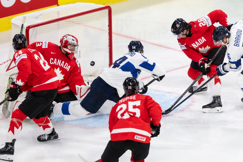 Switzerland_World_Championship_Ice_Hockey385608220385