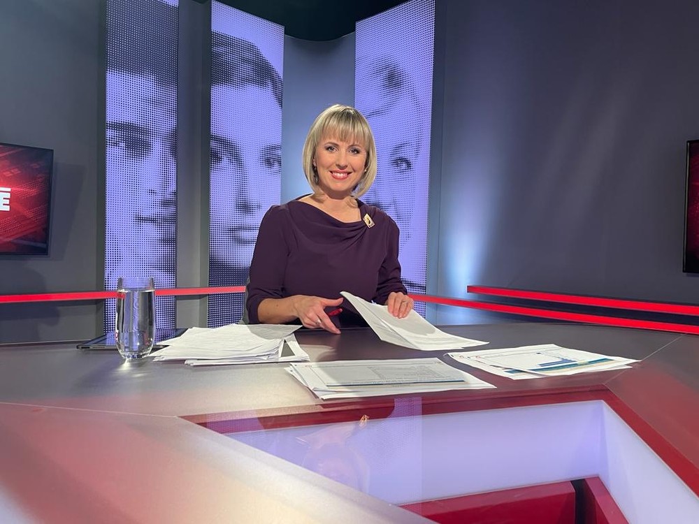 33508489-ec35-4bf1-938b-232d86b372dd