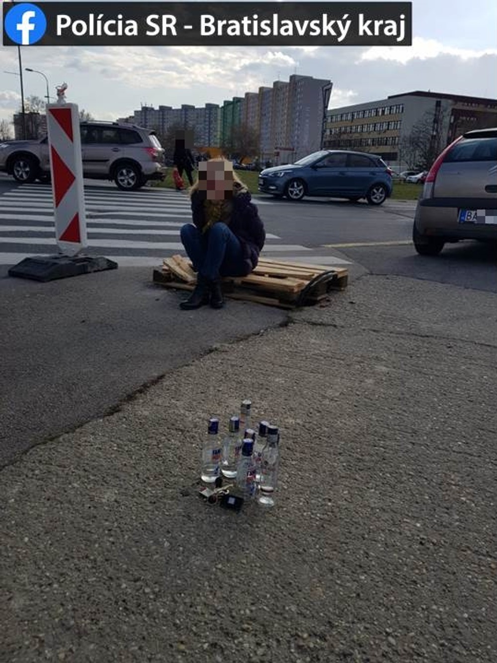 Opitá vodička narazila do matky s kočíkom v ktorom bolo dvojmesačné dieťa