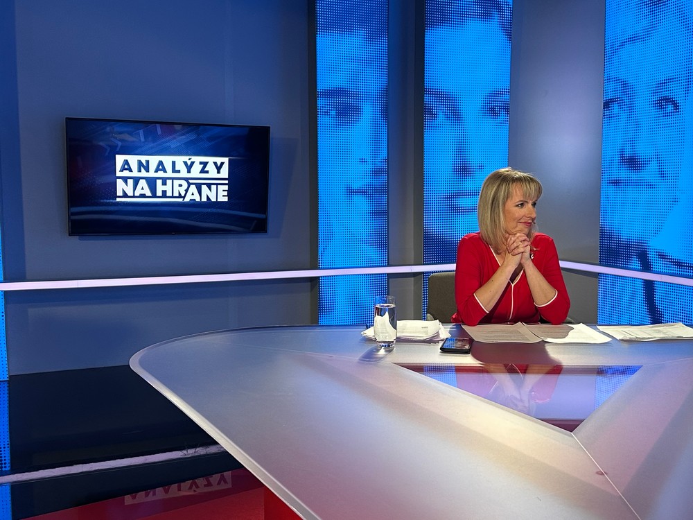 Analýzy Na hrane s Alojzom Hlinom a Grigorijom Mesežnikovom